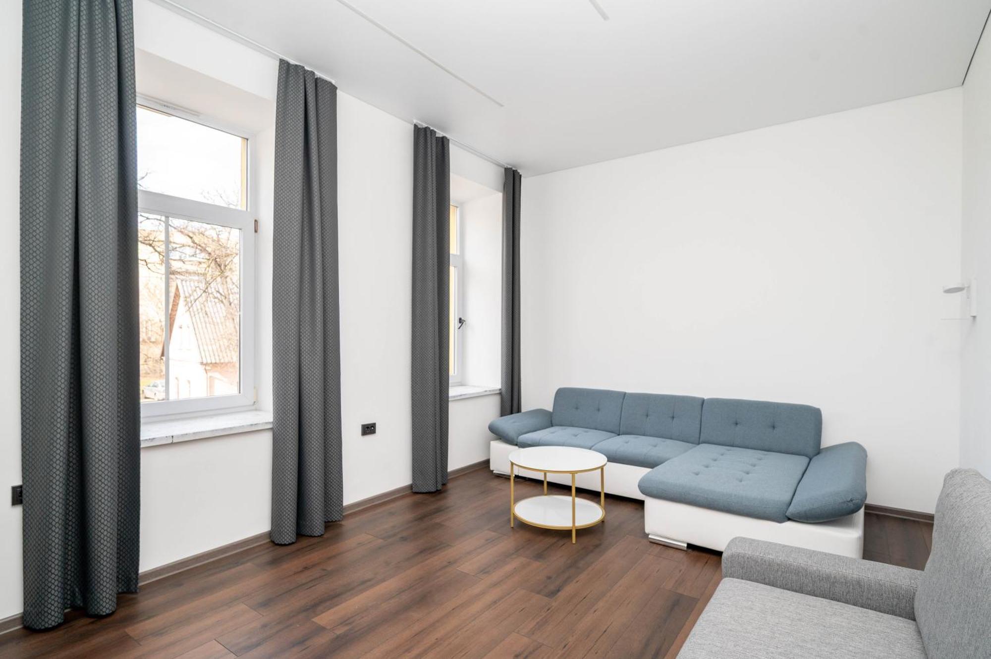 Newly Renovated Flat, Self Check In 24h, Netflix, Parking Apartment
