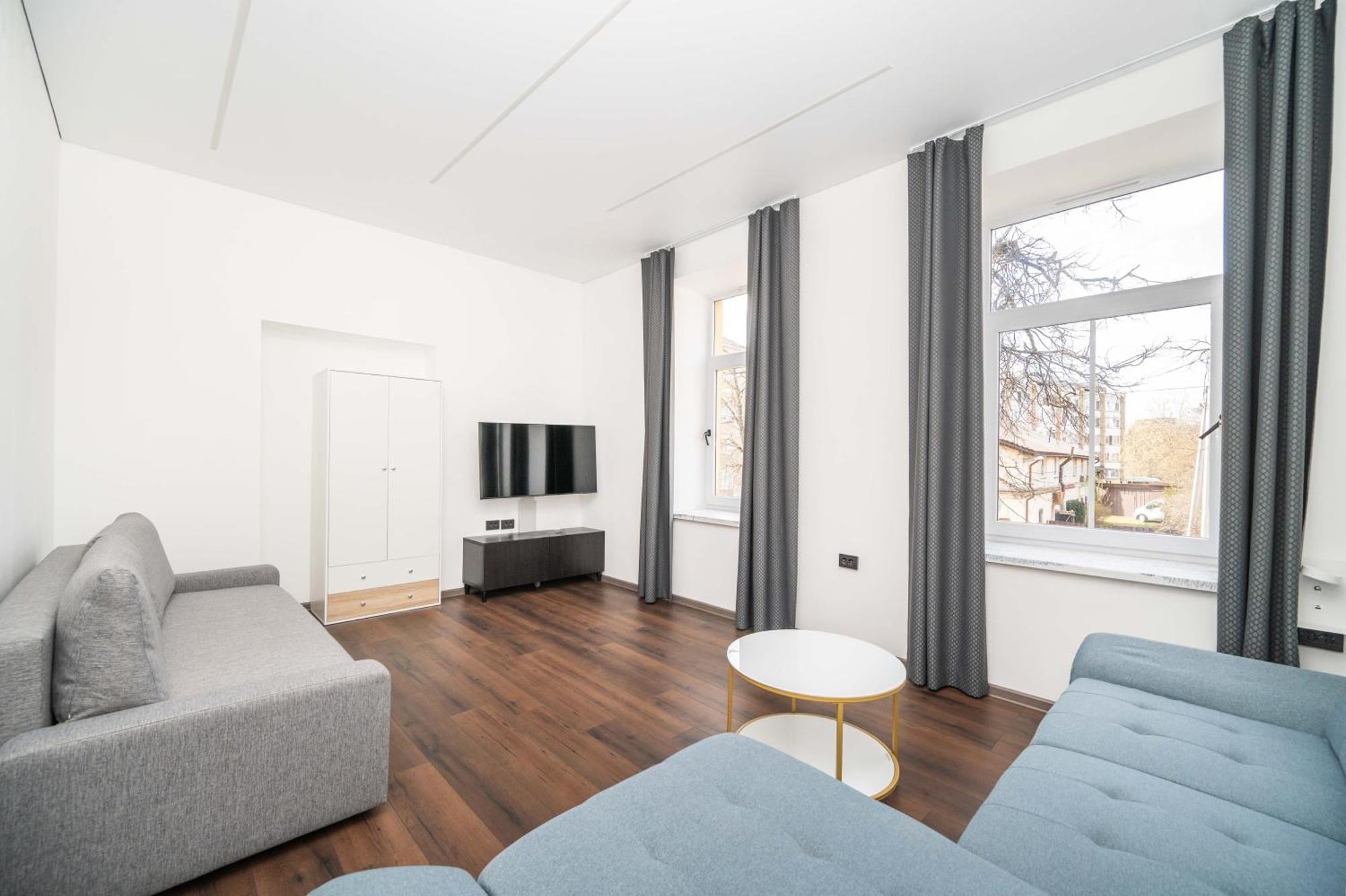 Apartment Newly Renovated Flat, Self Check In 24h, Netflix, Parking *